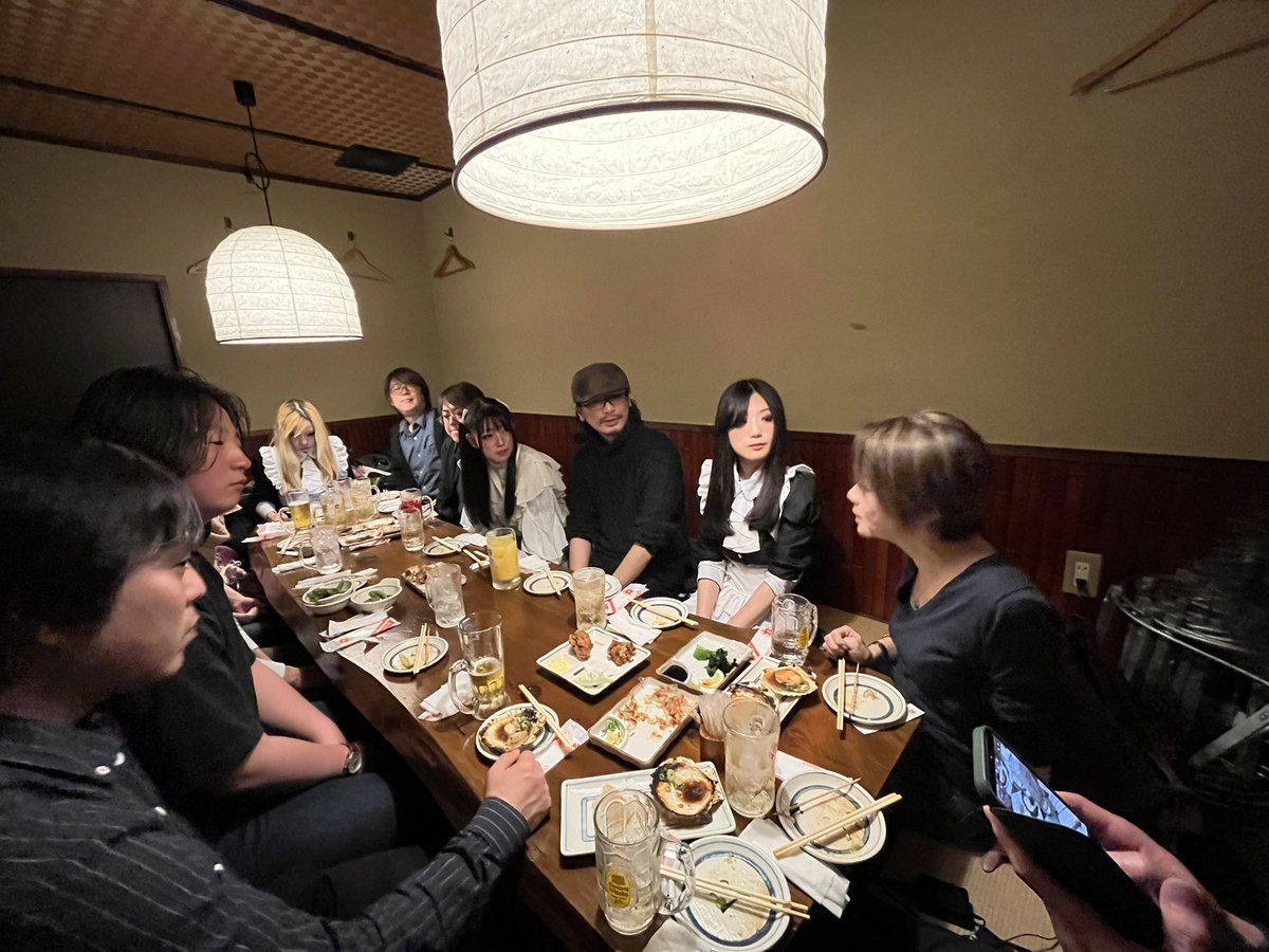 昨夜は、香西かおりさんとテレビ撮影後に久々に打ち上げ、すごくありがたい話をいただきました。

人って素晴らしいよなあ。

シネマ48ぷろじえくとの面々はかなり貴重な時間になったのちがうかなあ？

感謝だよなあ。

#感謝
#シネマ48ぷろじえくと
#とびだせ電波塔かんおんナビビロック