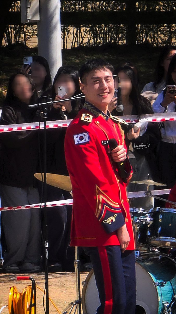 한미소 tweet media