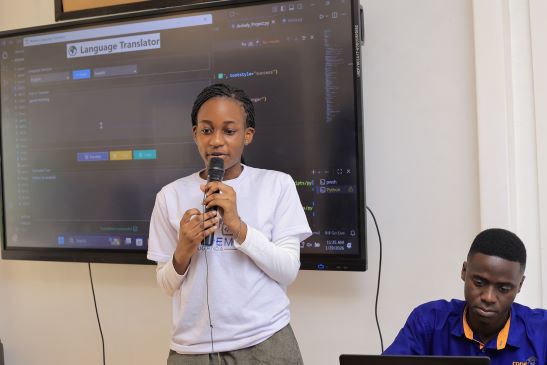 code_academy_ug's tweet image. Confidence begins with learning. 🌟 This MAY 
Our supportive environment helps children gain confidence while learning new skills.
Secure your child's spot now zurl.co/6IZCA 
#ConfidenceBuilding #MayCodeCamp #LearnAndGrow #KidsInTech #FutureCoders