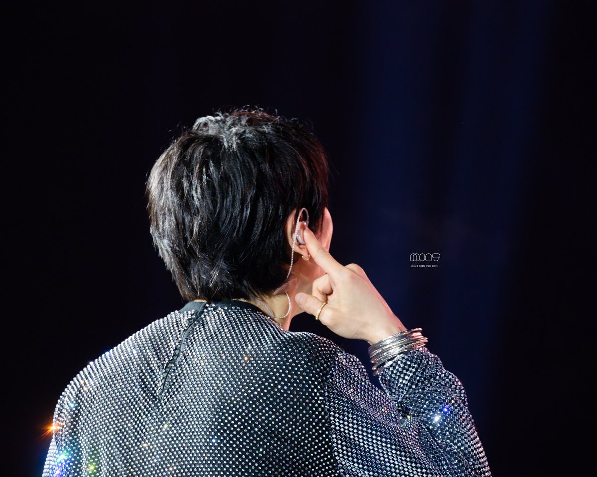 mint__pic's tweet photo. 260411 #박효신 Live A&amp;E 2026 3rd https://t.co/nVWwX0oWbg