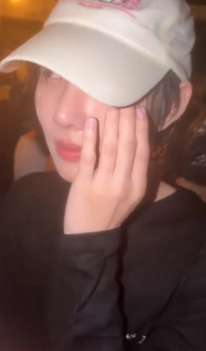 เบนซึโตะ 🐱 tweet media