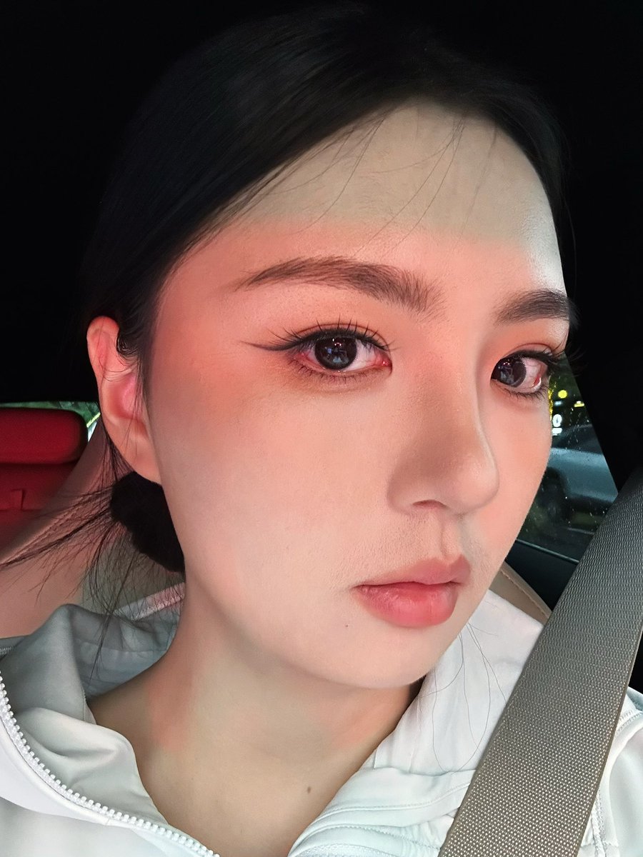 第一次尝试泰妆