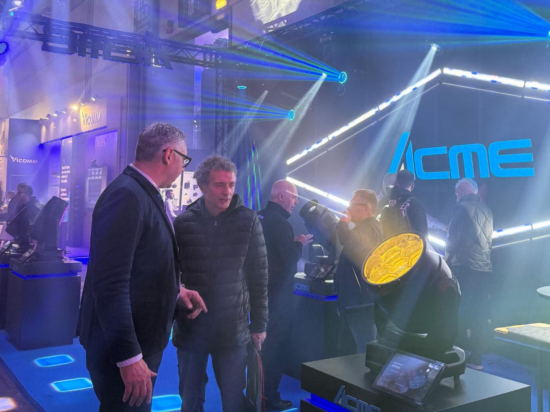 ACME Lighting tweet media