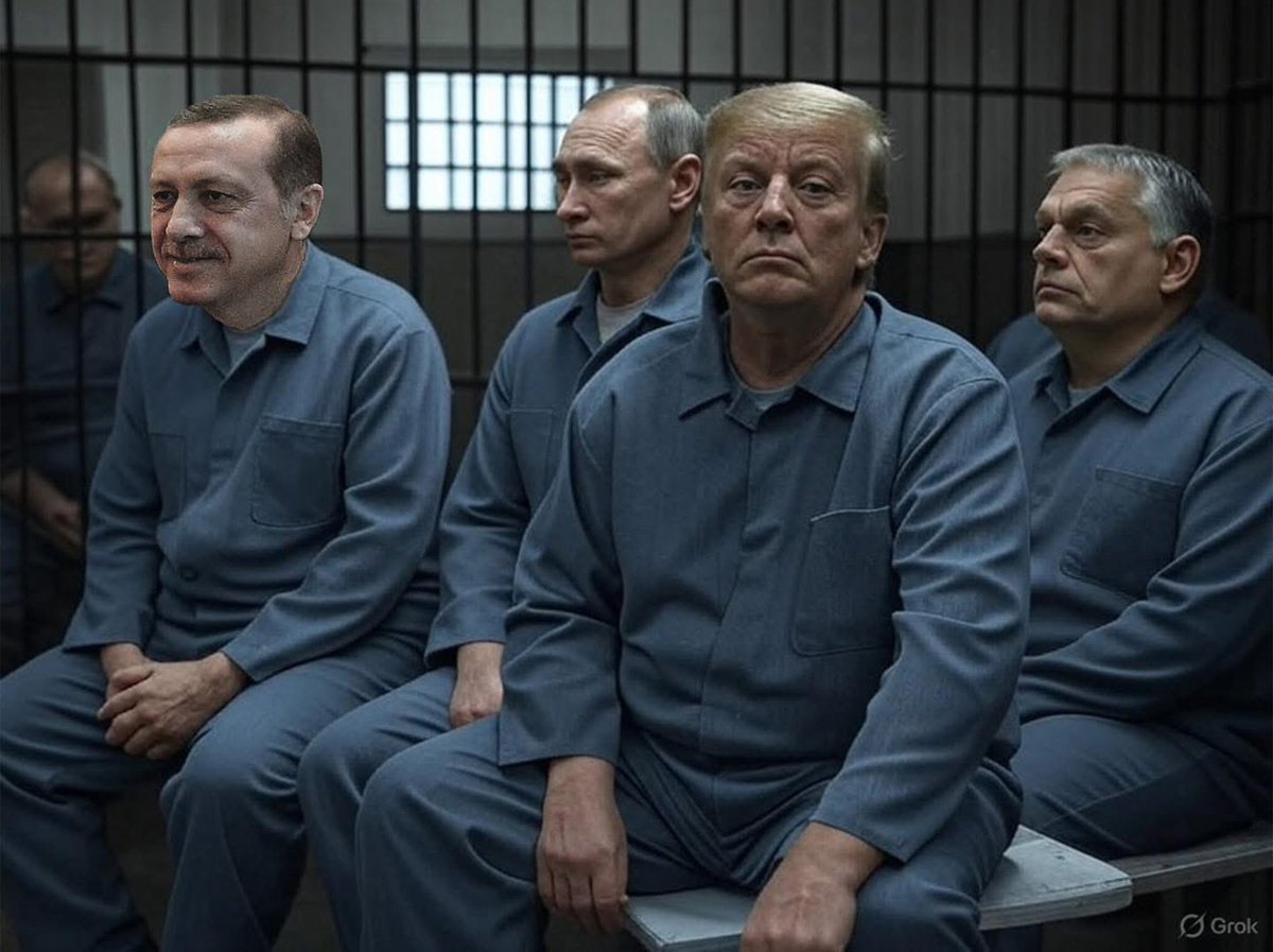 Teslanaut tweet media