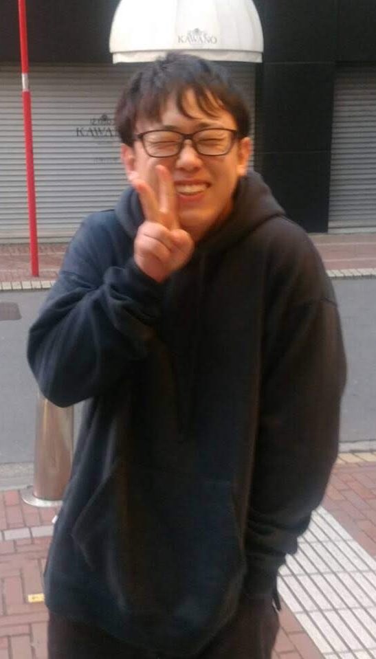 まるぽす@難病系配信者🐺🦽 tweet media