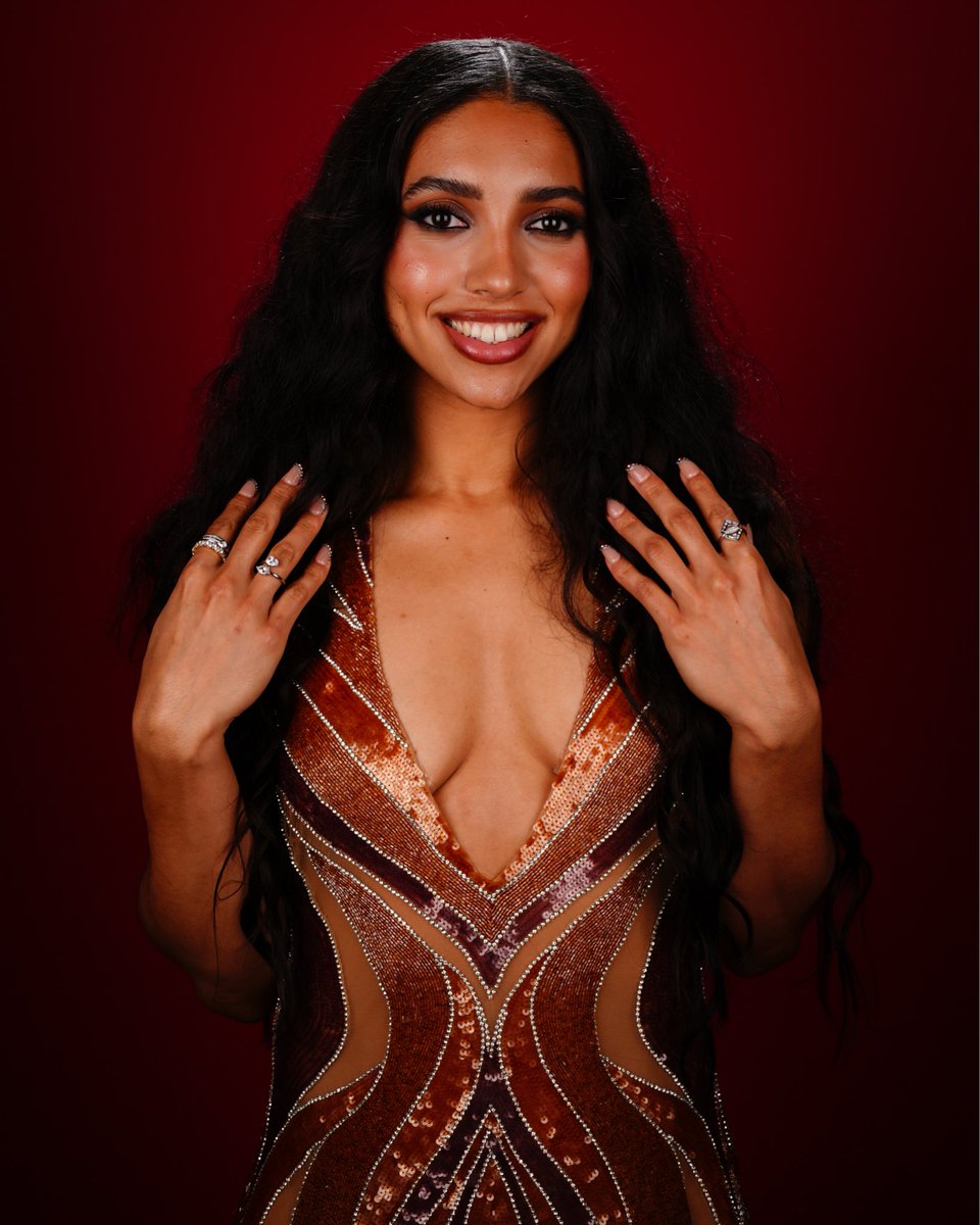 CoachRookie's tweet image. 👑 Azzi Fudd x 2026 #WNBADraft