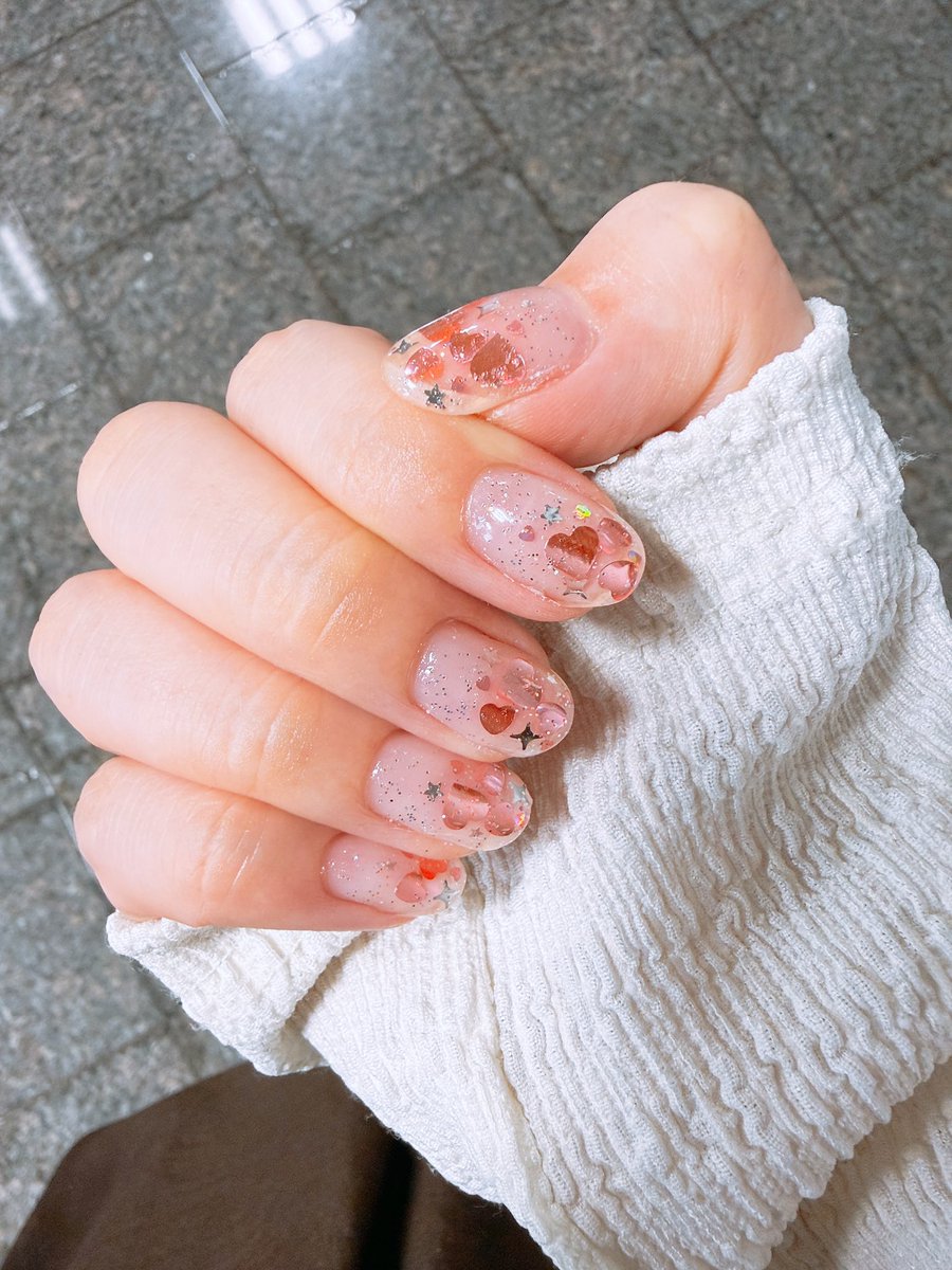 おにゅうのネイル💅
短くなったからキーボード打ちやすい