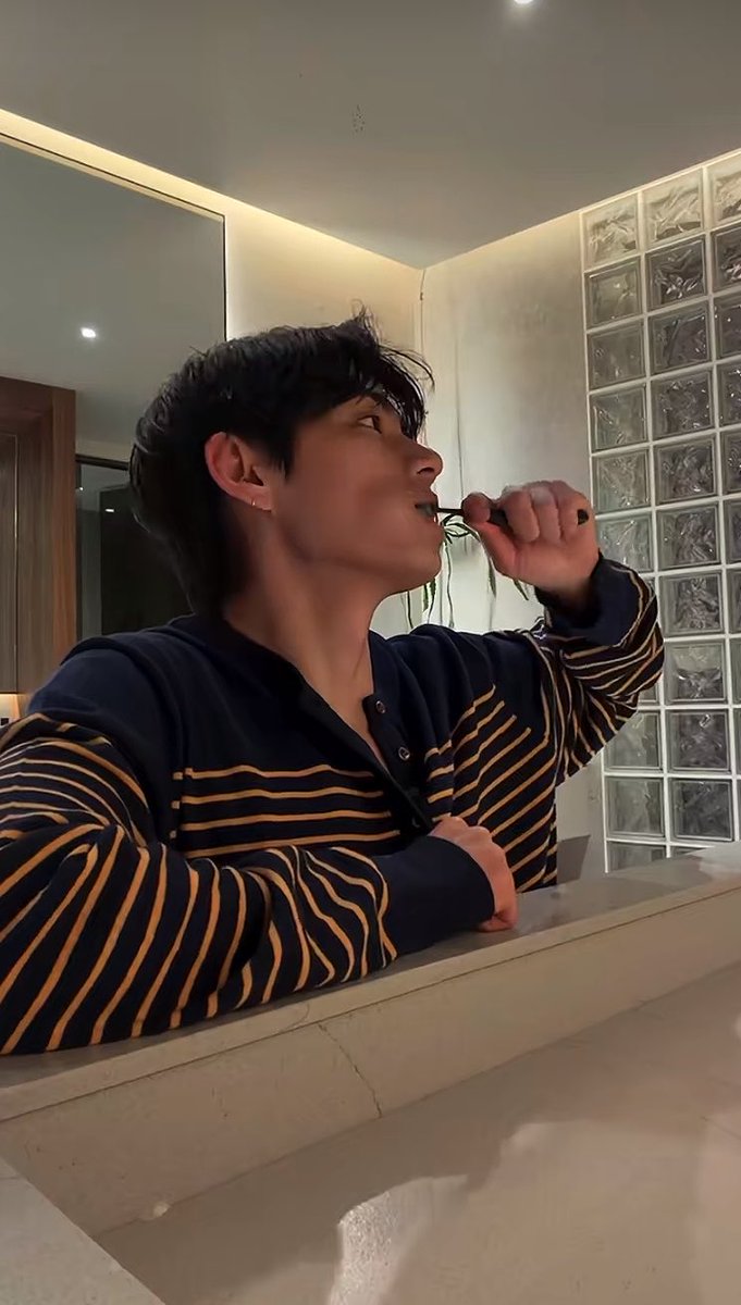 ㄱㅌㅎ tweet media