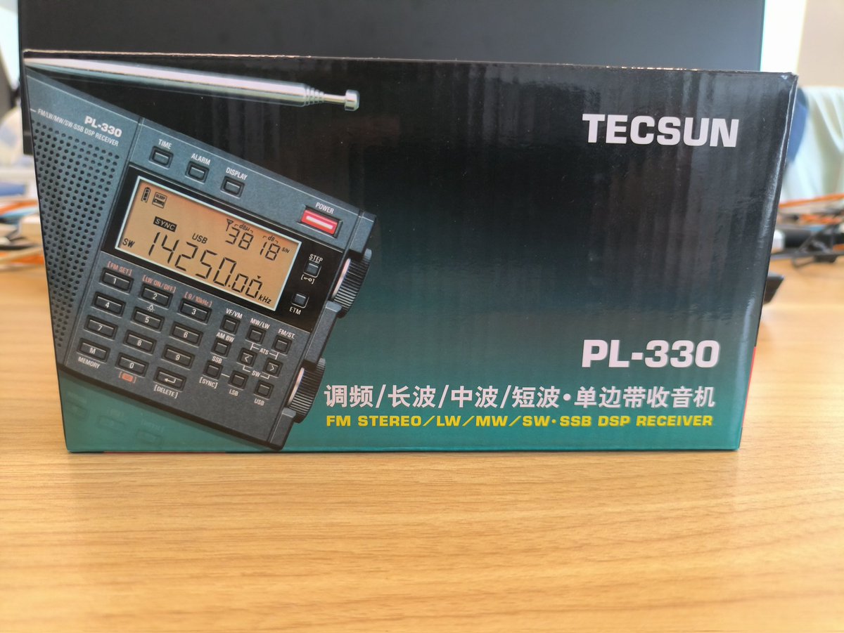 Robert-J tweet media