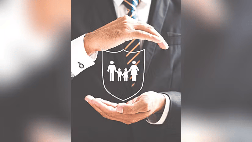 bsindia's tweet image. #NRI term plans surge 35% amid #WestAsia tensions, demand doubles: Report

Customers aged 25 to 35 accounted for 54% of all such demand last year, says #Paisabazaar

Read more: mybs.in/2g5P056 | @actually_amit