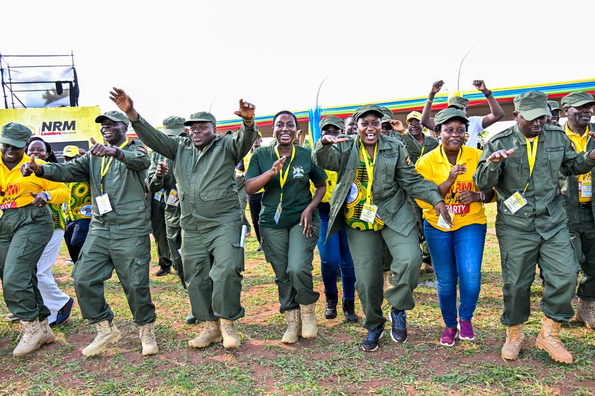 President Yoweri Museveni highlighted absenteeism and inefficiency as forms of corruption that must be addressed. #WhyUgDecidedM7