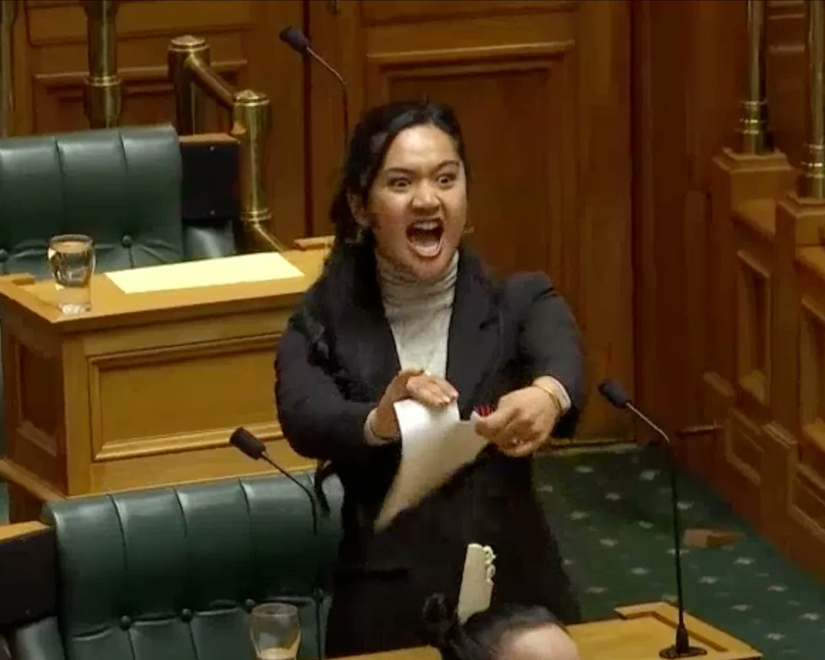 ForensikPhoenix tweet media