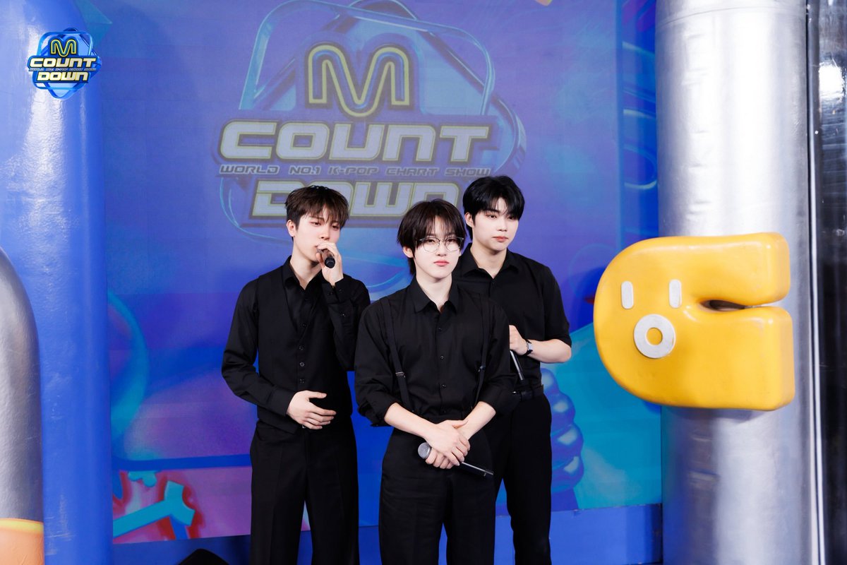 ೀ.      They say two is company, but three? Three is a symphony. It’s the perfect balance of chaos and comfort, a tiny universe held together by shared secrets and unbridled laughter . . . >ᴗ<˚. ᵎᵎ