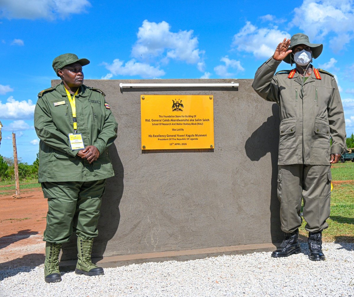 President Yoweri Museveni called on leaders to set a strong example of integrity in public service. #WhyUgDecidedM7