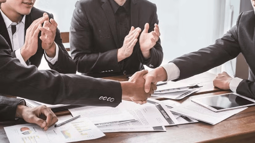 bsindia's tweet photo. India records record quarterly deal volumes in Q1 2026 even as values fall 48 % amid slowdown in large transactions: Grant Thornton Bharat Dealtracker

Read more: https://t.co/5jUq8ga8w3

#PrivateEquities | @sunainaachadha https://t.co/9OQg2mD64Y