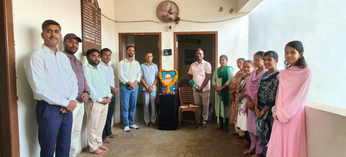 BapujiIntSchool's tweet photo. “Today we celebrate Ambedkar Jayanti, the birth anniversary of Dr. B.R. Ambedkar. He was a great leader, social reformer, and the architect of our Constitution. He believed in equality, education, and justice for all. Let us follow his ideals and work towards a better society.” https://t.co/KYEKKwegMS