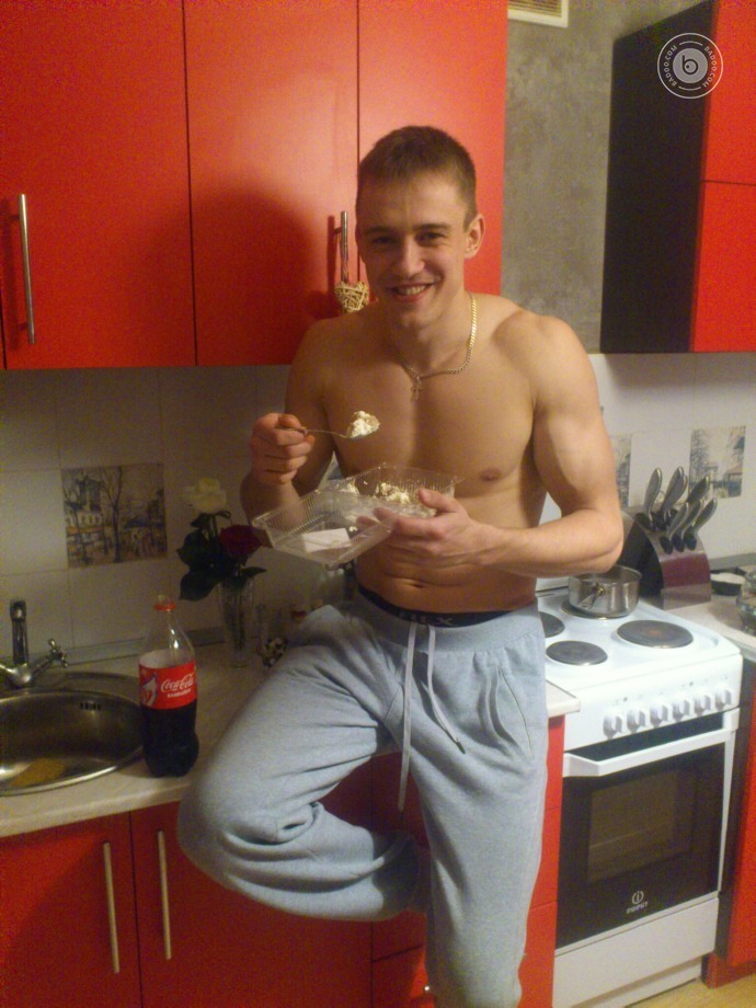 Straightsforyou's tweet photo. Straight  super sexy guy Roma, 26 yo 
Please re post
More: https://t.co/ToWjluCXJr https://t.co/LqjeoCj2bg
