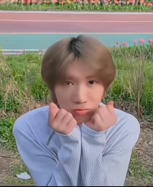 𝙙𝙚𝙡𝙞𝙜𝙝𝙩 ✿ tweet media