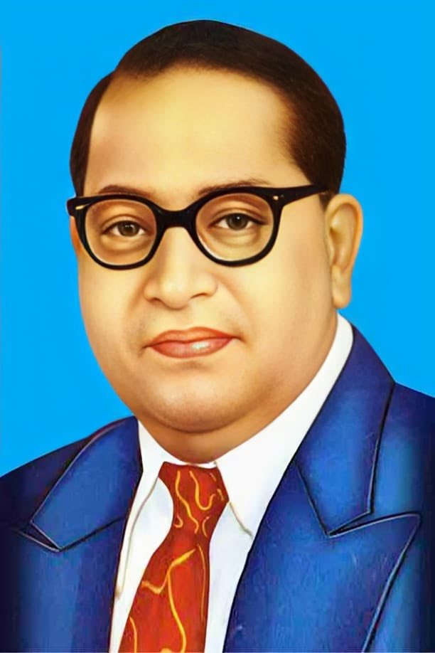 JPYadavInfo's tweet photo. सामाजिक न्याय के पुरोधा, भारतीय संविधान के शिल्पकार 'भारत रत्न' बाबा साहब डॉ. भीमराव अम्बेडकर जी की जयंती पर श्रद्धापूर्वक नमन। https://t.co/bDeLfAwJP2