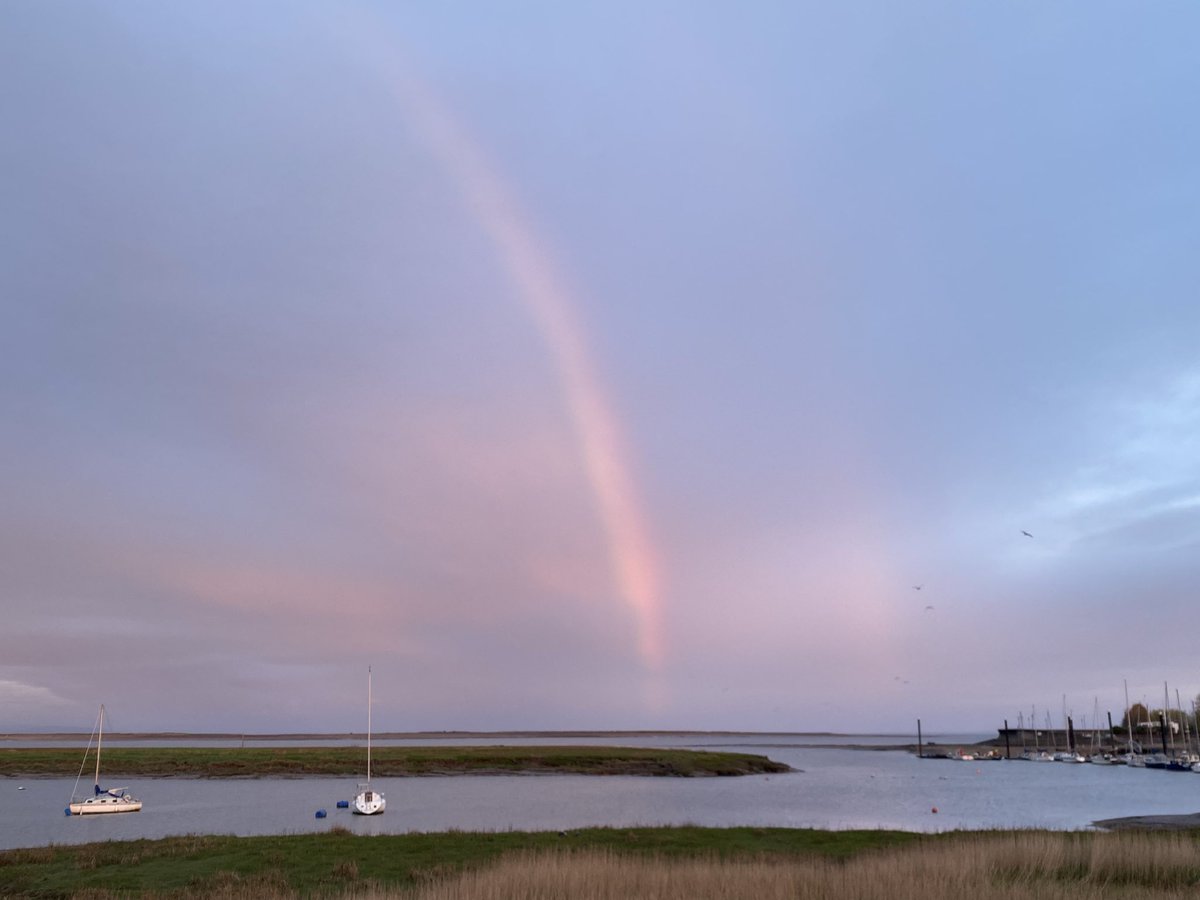 NessaSpratticus's tweet image. Rainbows greeted the morning #StormHour Burnham on Sea, Somerset UK.