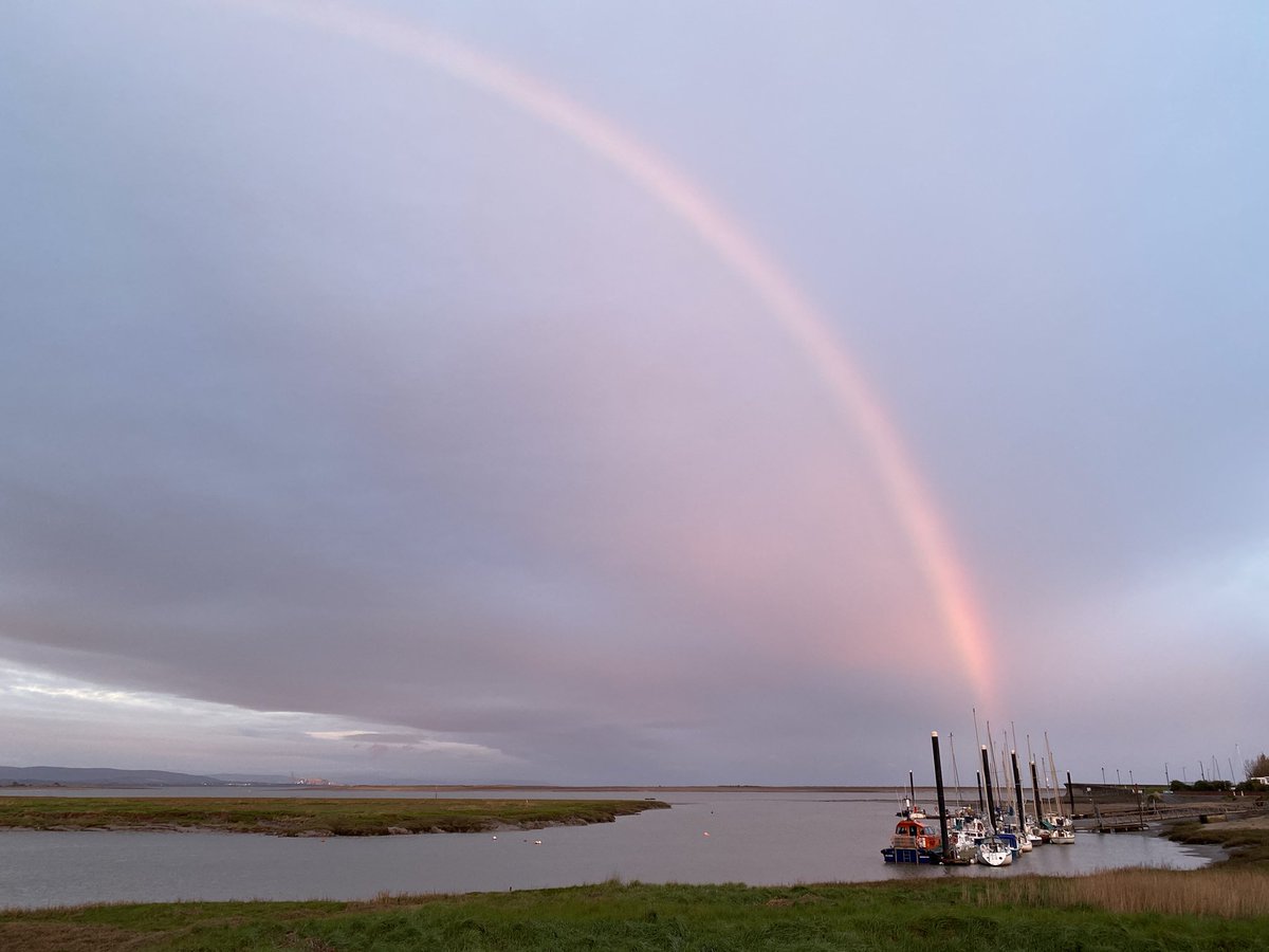 NessaSpratticus's tweet image. Rainbows greeted the morning #StormHour Burnham on Sea, Somerset UK.
