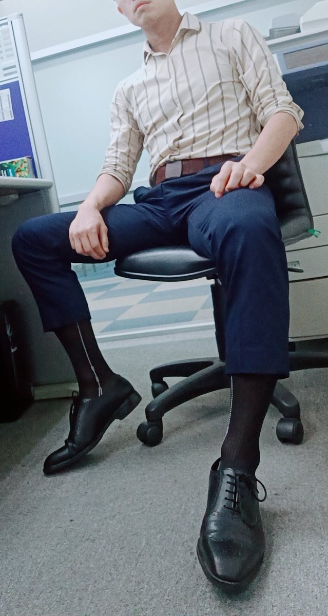 下班本性 tweet media