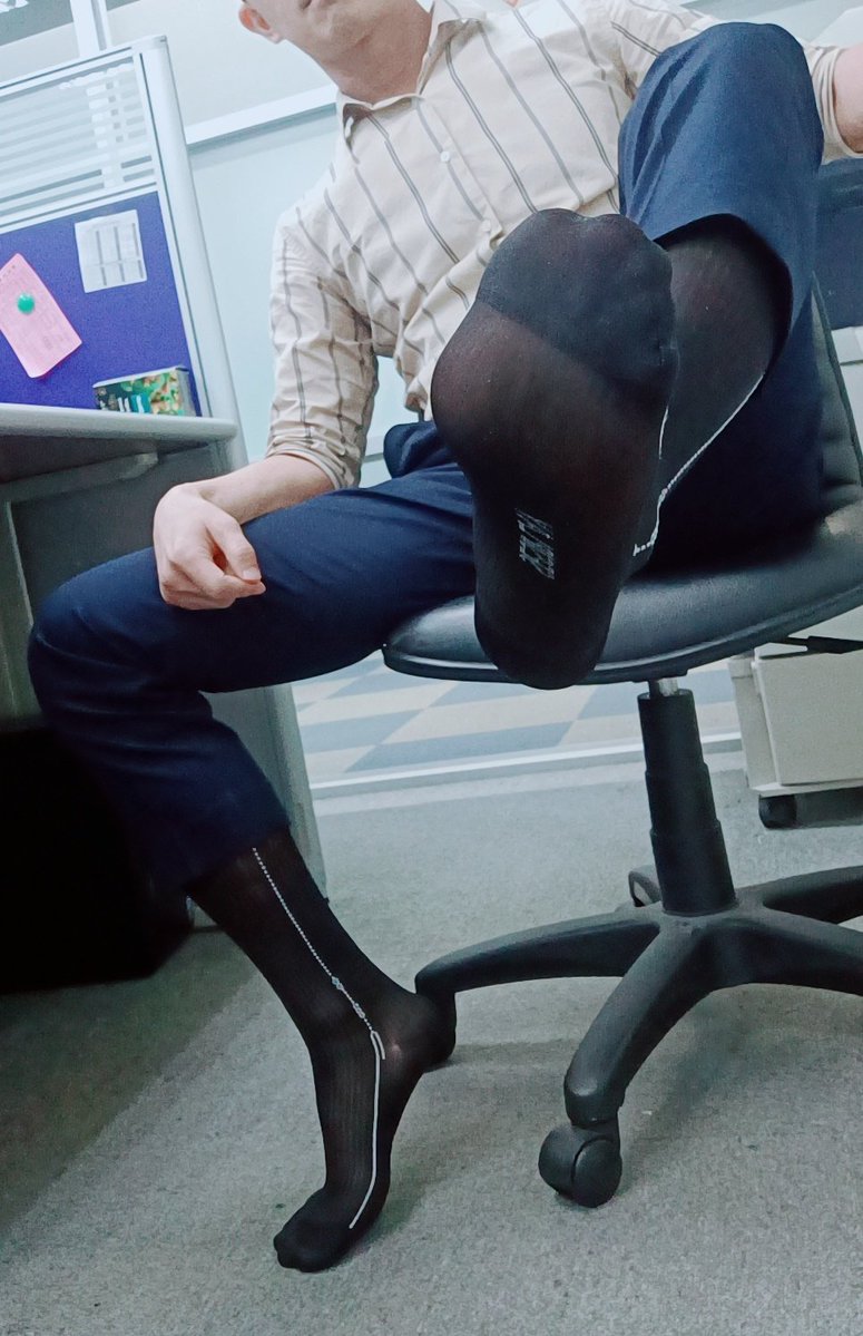 下班本性 tweet media