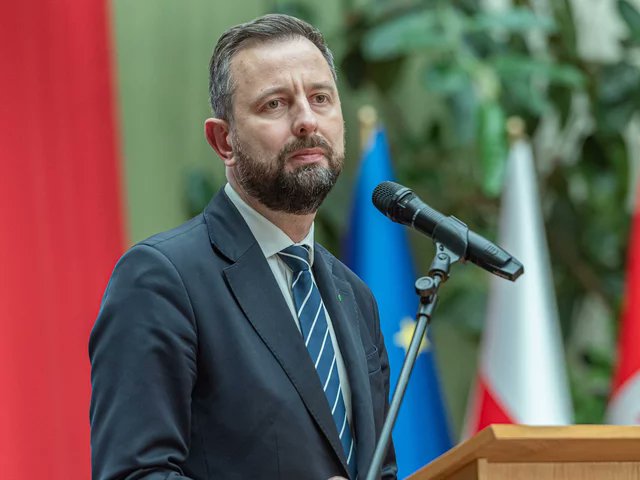 Po prostu emeryt / Leśnik tweet media