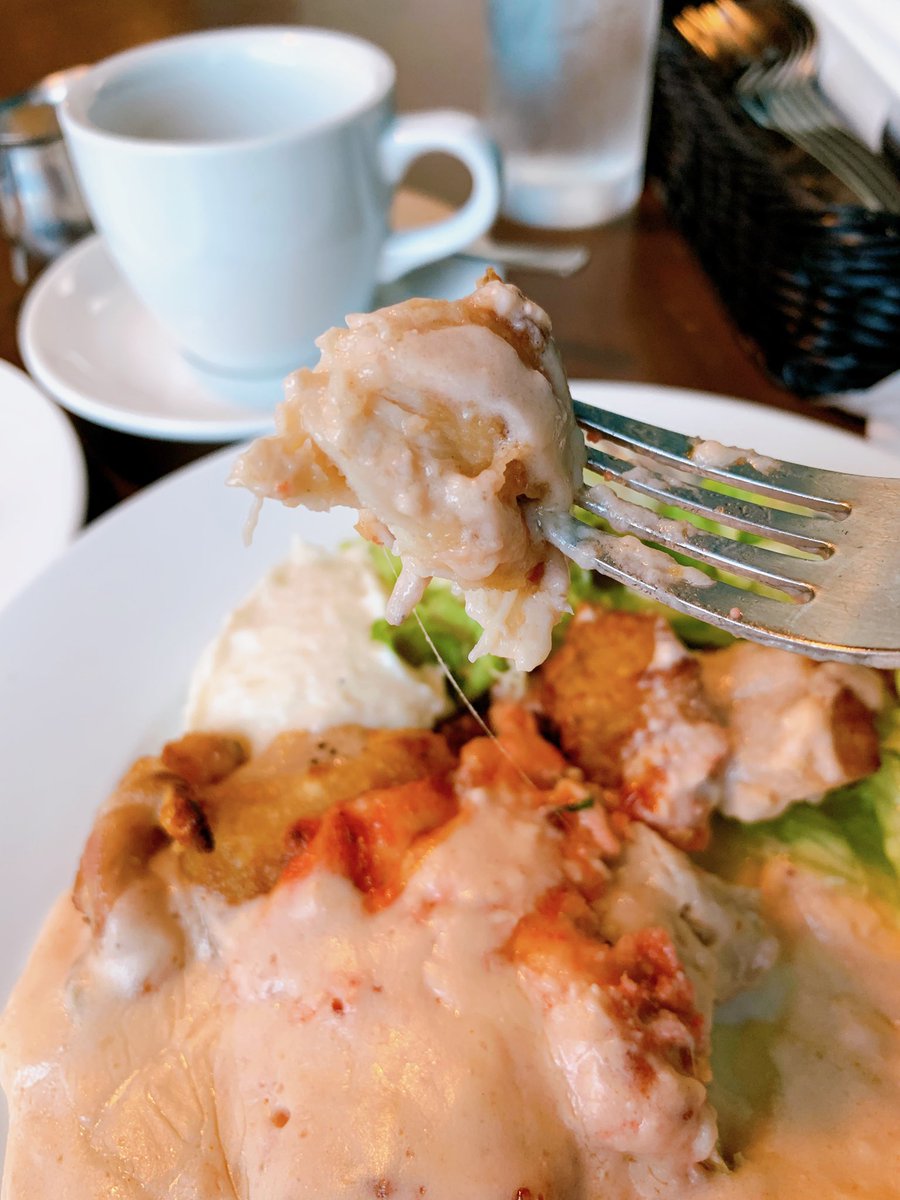 risaairkuro's tweet image. 今日のお昼は新宿caravan hotelで鶏の明太子クリームソース、お客さん男はジジイの私1人後は全員女性でビックリ
#新宿ランチ #鶏の明太子クリームソース #caravan hotel #お昼ごはん #新宿キャラバンホテル