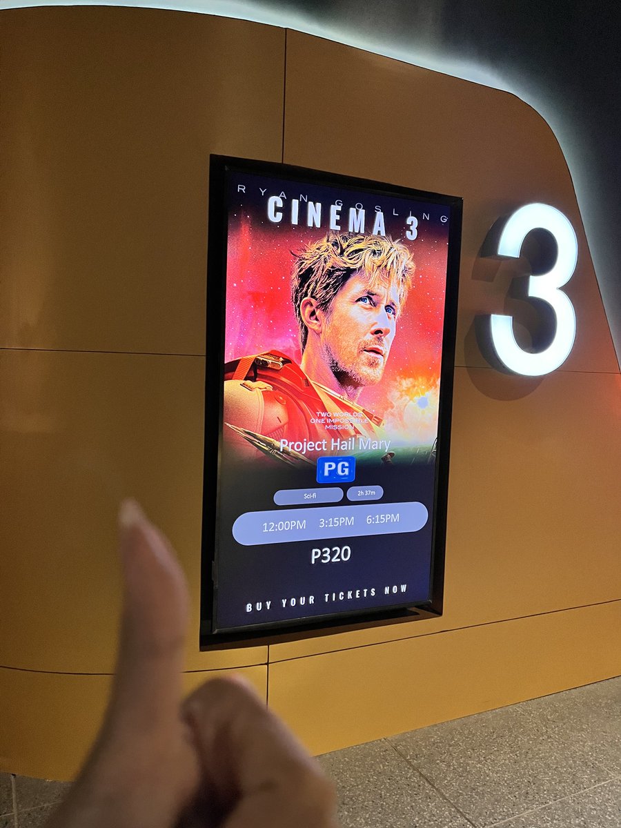 hope from booksmart tweet media