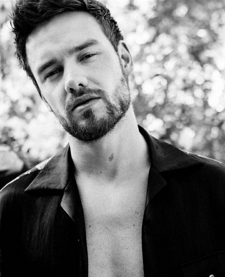 Comfort for Liam. tweet media