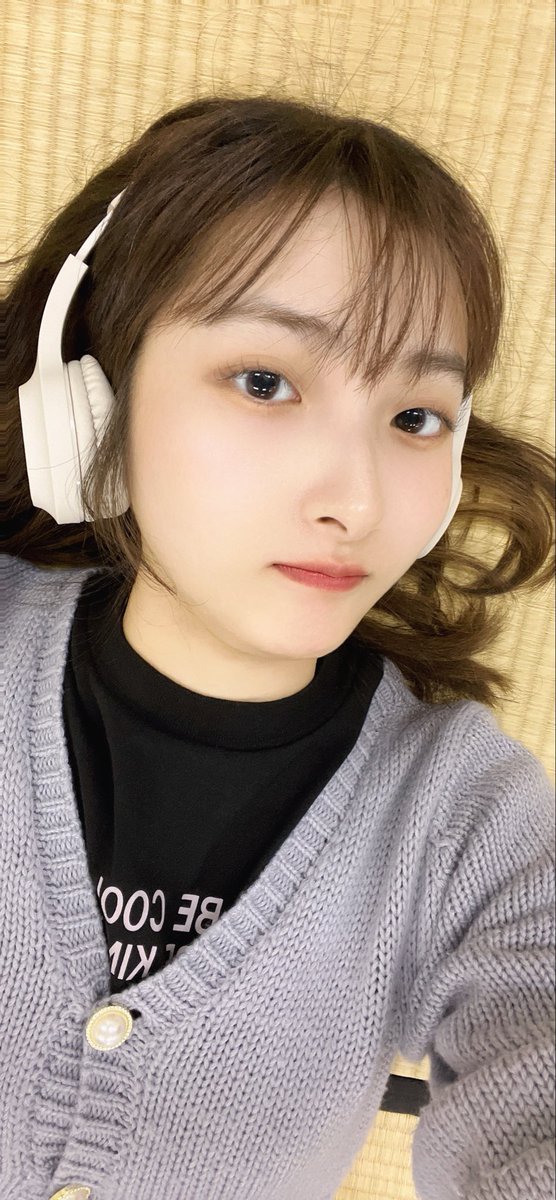 茶道部部長。
課題早くおわって部員が誰もいないので寝て待ちます✌️