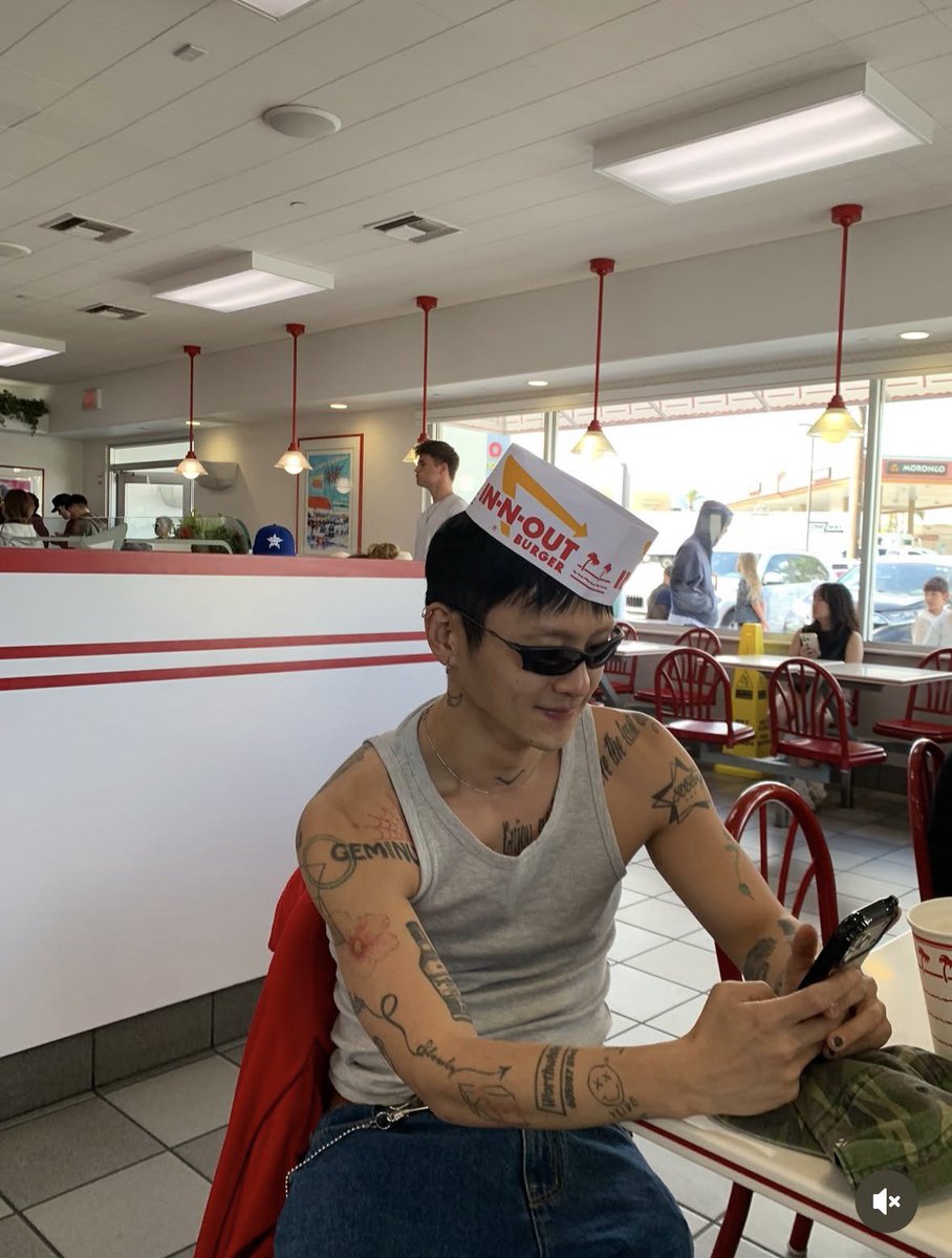 BIGBANGが歳取らないのがよく話題になるけど
kwontwinsも中々歳取らない🥶🥶🥶🥶