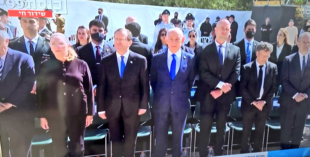 Yanir Cozin - יניר קוזין tweet media