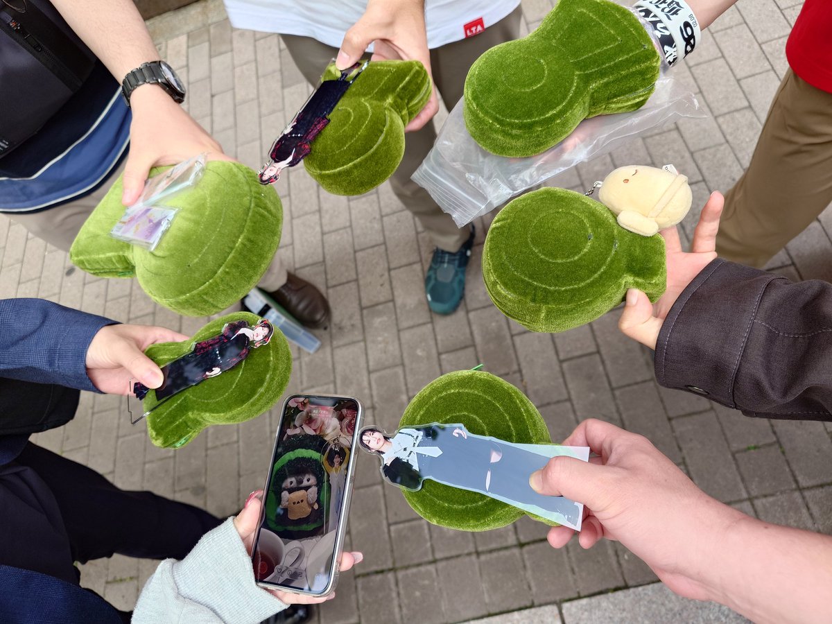 #八巻古墳群
朗読劇終わりに柔らかい素材で構成された疑似古墳オブジェクトでリンクアピール