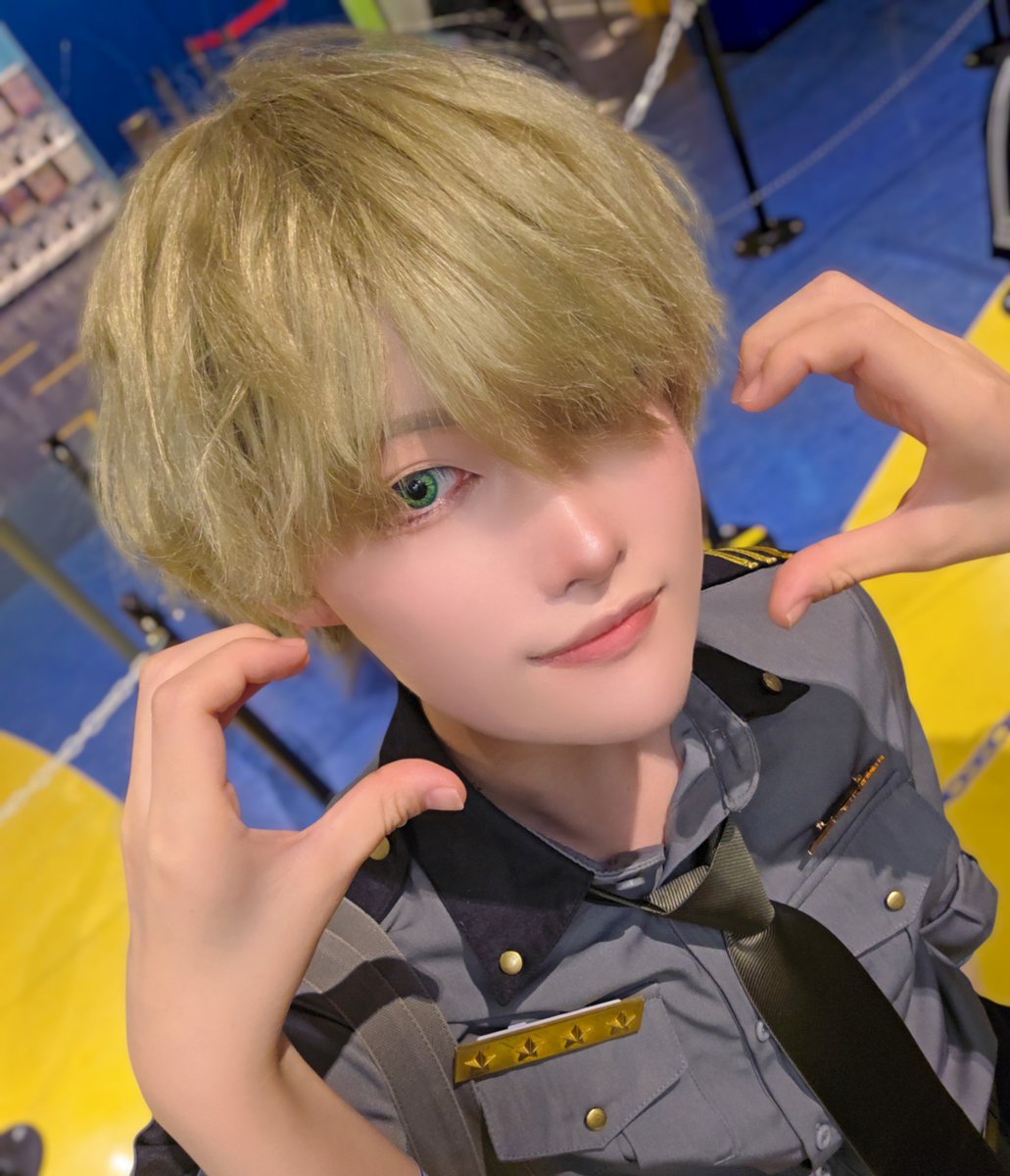 かじつベリ tweet media