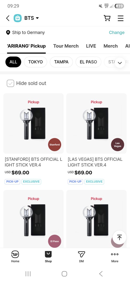 jen_134340's tweet photo. I really really hope we'll get pickup merch in Europe as well 😭 https://t.co/nWkxVLIcQV