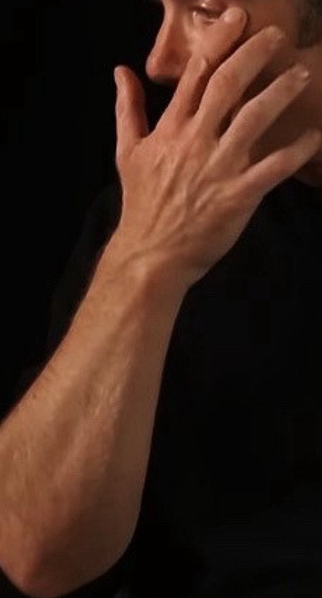 scarlet 🍓 tweet media