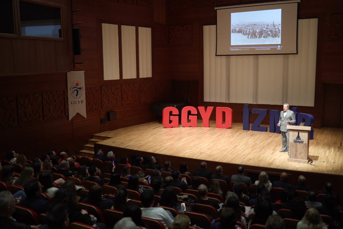 ggydankara2003's tweet photo. GGYD İzmir Şubemizin düzenlediği 8. İzmirli İş İnsanları Toplantısı’na Genel Başkanımız M. Nezih Allıoğlu, Yönetim Kurulu Üyelerimiz ve üyelerimizle birlikte katıldık.

🎙️Etkinlik kapsamında, değerli hocamız Prof. Dr. Acar Baltaş’ın “Hayatın Hakkını Vermek” başlıklı söyleşisini büyük bir ilgiyle takip ettik. Paylaştığı kıymetli bilgi ve değerlendirmelerle hepimize ilham veren hocamız, iş ve yaşam yolculuğuna dair çok değerli katkılar sundu.

İzmir Kemalpaşa Belediye Başkanı Mehmet Türkmen, İzmir Şube Başkanımız İlker Şeker, Bursa Şube Başkanımız Bahar Korkmaz, Konya Şube Başkanımız Yağız Büyükdağlıoğlu, Eskişehir Şube Yönetim Kurulu Üyelerimiz ile  GGYD İzmir üyelerimizin yoğun katılımıyla gerçekleşen bu anlamlı buluşmaya emek veren GGYD İzmir Şubemize teşekkür ederiz.

#GGYDHepİleri

@nezihallioglu