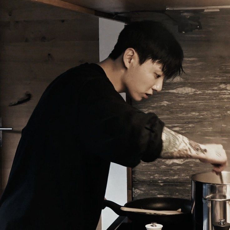 nnnniamh! tweet media