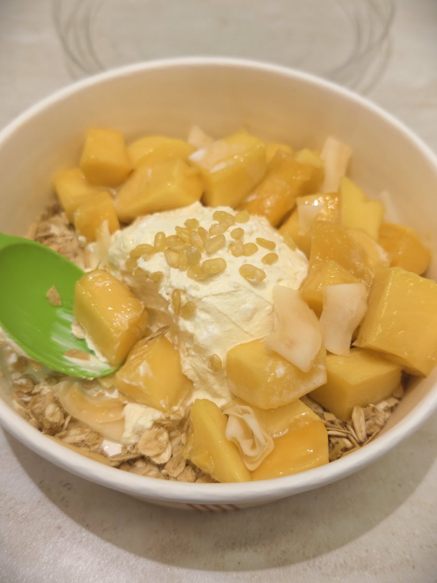 LostUInJanuary's tweet photo. การมาจากนอกเมือง มากินโยเกิร์ตที่เซนทรัลพระราม9 ก่อนไปหาคุณเจ้าของที่เดอะมอลล์บางกะปิ นี่ขอเรียกความรักนะ 

#MaMuangKrub
#MangoWITHU
#WITHUGURT 
#GreekYogurtUSDAOrganic 
#ppnaravit https://t.co/ewfx57pcDc