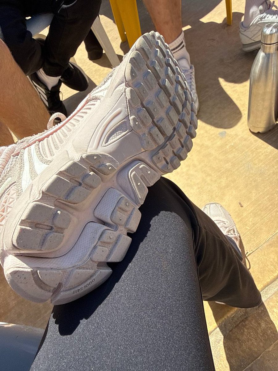 SpoilMiaBrat tweet media