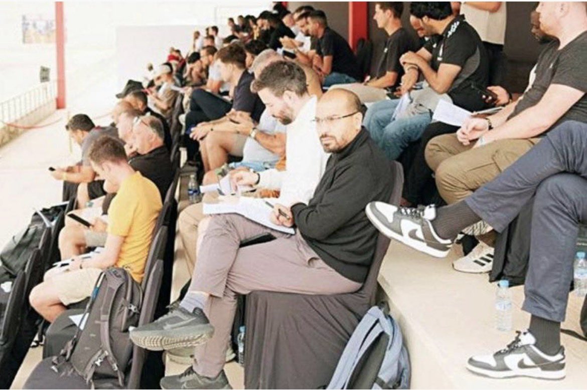 شبكة لــيفــربــول 🐦‍🔥 tweet media