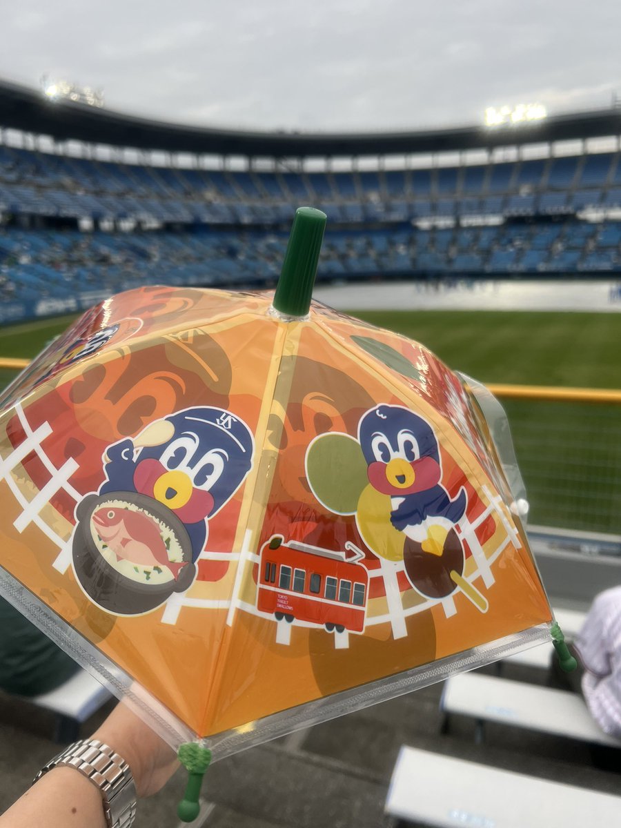 ajigo1028's tweet photo. 松山、着席！

#swallows https://t.co/Jn8ddteG19