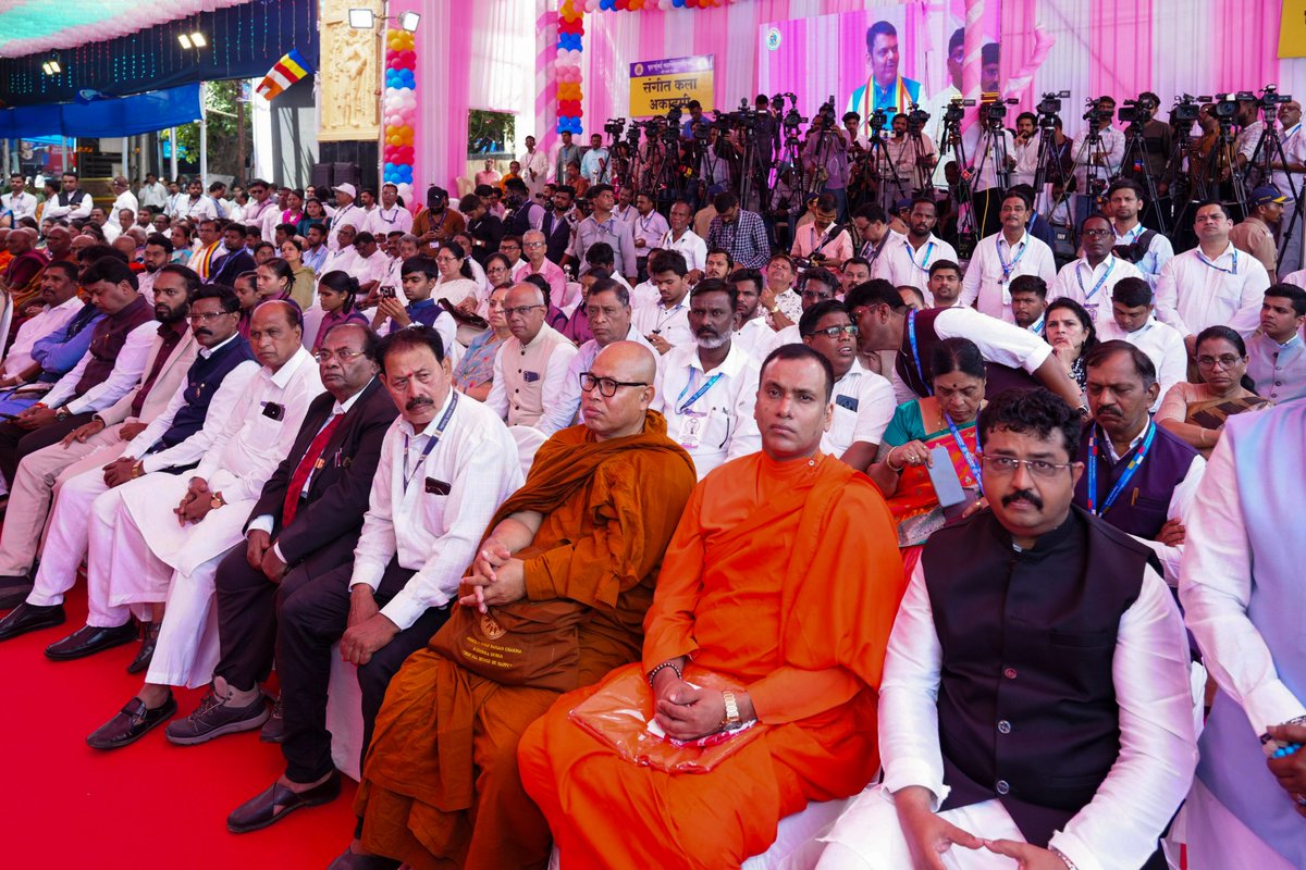 CMO Maharashtra tweet media