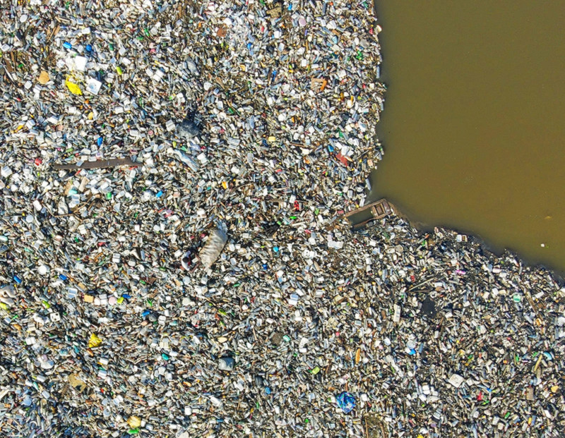 workwithnature1's tweet image. With the current price of #oil i heard on the radio that ##plastic products will be costing more as they are made from petroleum, well how about #recycling more instead of allowing it to choke up our waterways, #enviroment #nature #petrol #rivers