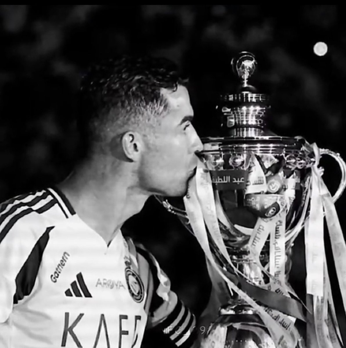 صالح جارسيا tweet media