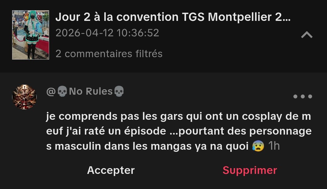 Valou ❄ tweet media