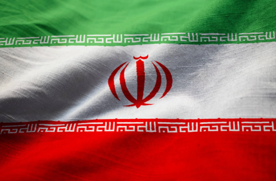 AIran_about's tweet photo. @DrSaeedJalili Dr. Jalili's participation in the #JanFada campaign is a powerful symbol of national unity and unwavering resolve. Over 18 million Iranians ready to sacrifice for the homeland  Iran stands strong and unbreakable against any threat! https://t.co/7Hw0KvmGSO