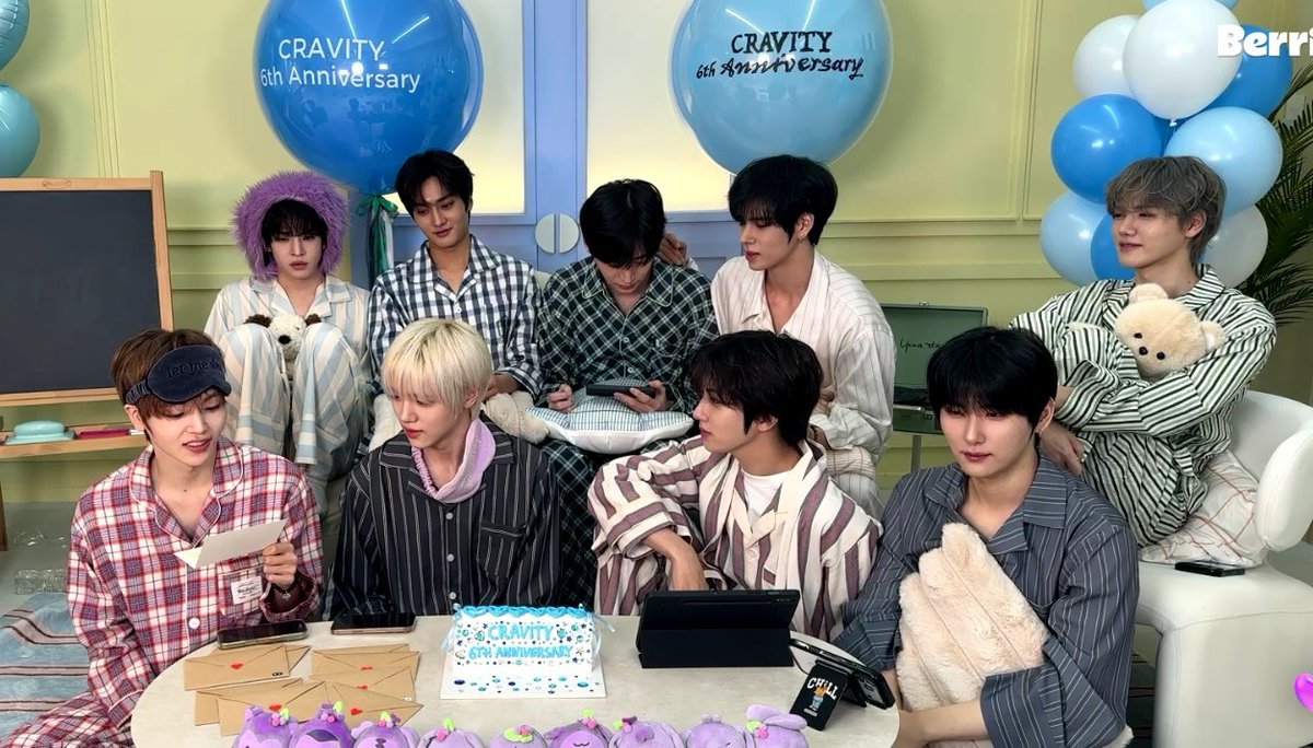 aya 🐍 tweet media